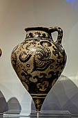 Marine Style rhyton with representation of an argonaut. Archaeological Museum of Heraklion.